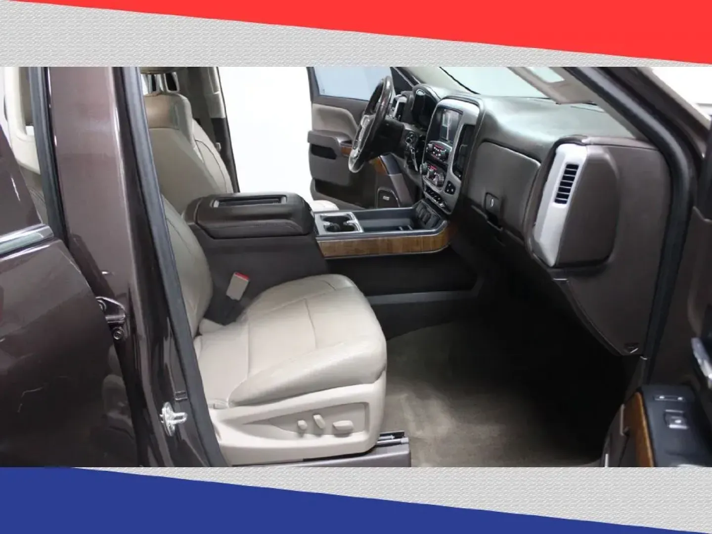 2016 GMC Sierra 1500 SLT Crew Cab Long Box 4WD (3GTU2NEC1GG) with an 5.3L V8 OHV 16V engine, 6A transmission, located at 5170 N La Cholla Blvd, Tucson, AZ, 85705, (520) 989-0282, 32.228245, -111.011742 - 2016 GMC Sierra 1500 - Photo#30