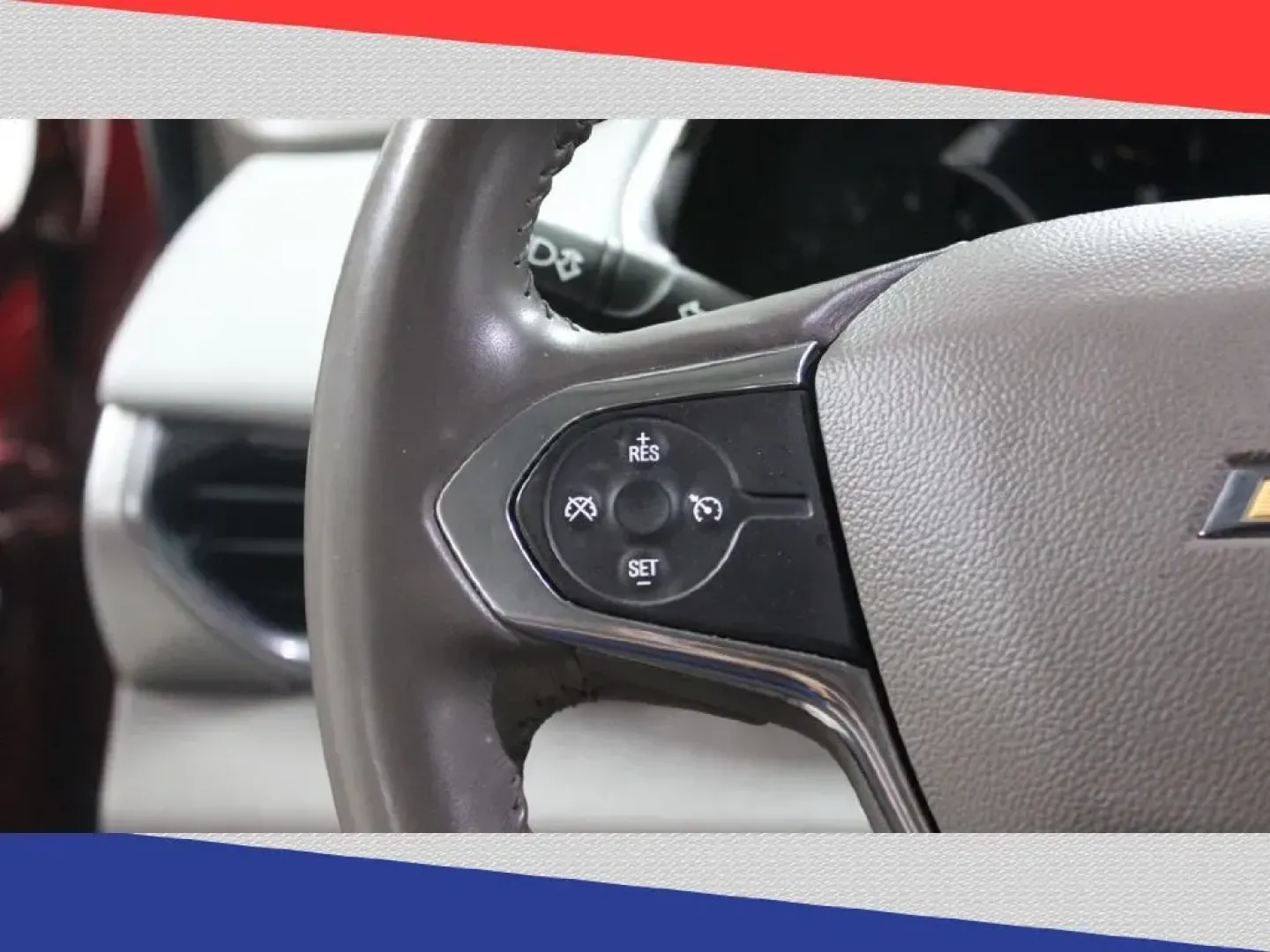 2019 Chevrolet Traverse LT Cloth FWD (1GNERGKW0KJ) with an 3.6L V6 DOHC 24V engine, 9A transmission, located at 5170 N La Cholla Blvd, Tucson, AZ, 85705, (520) 989-0282, 32.228245, -111.011742 - 2019 Chevrolet Traverse - Photo#15