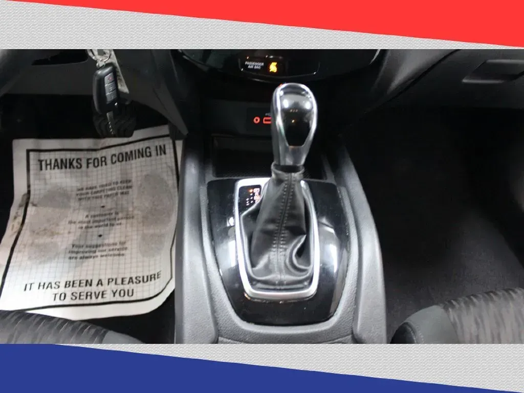 2020 Nissan Rogue SV 2WD (5N1AT2MT2LC) with an 2.5L L4 DOHC 16V engine, CVT transmission, located at 5170 N La Cholla Blvd, Tucson, AZ, 85705, (520) 989-0282, 32.228245, -111.011742 - **Adventure Awaits: Unleash Your Lifestyle with the 2020 Nissan Rogue at Goliath Auto Sales!**<br /> <br /> Are you ready to elevate your everyday driving experience? Whether you're navigating the bustling streets of Tucson or escaping to the scenic landscapes surrounding our vibrant city, the 2020 - Photo#20