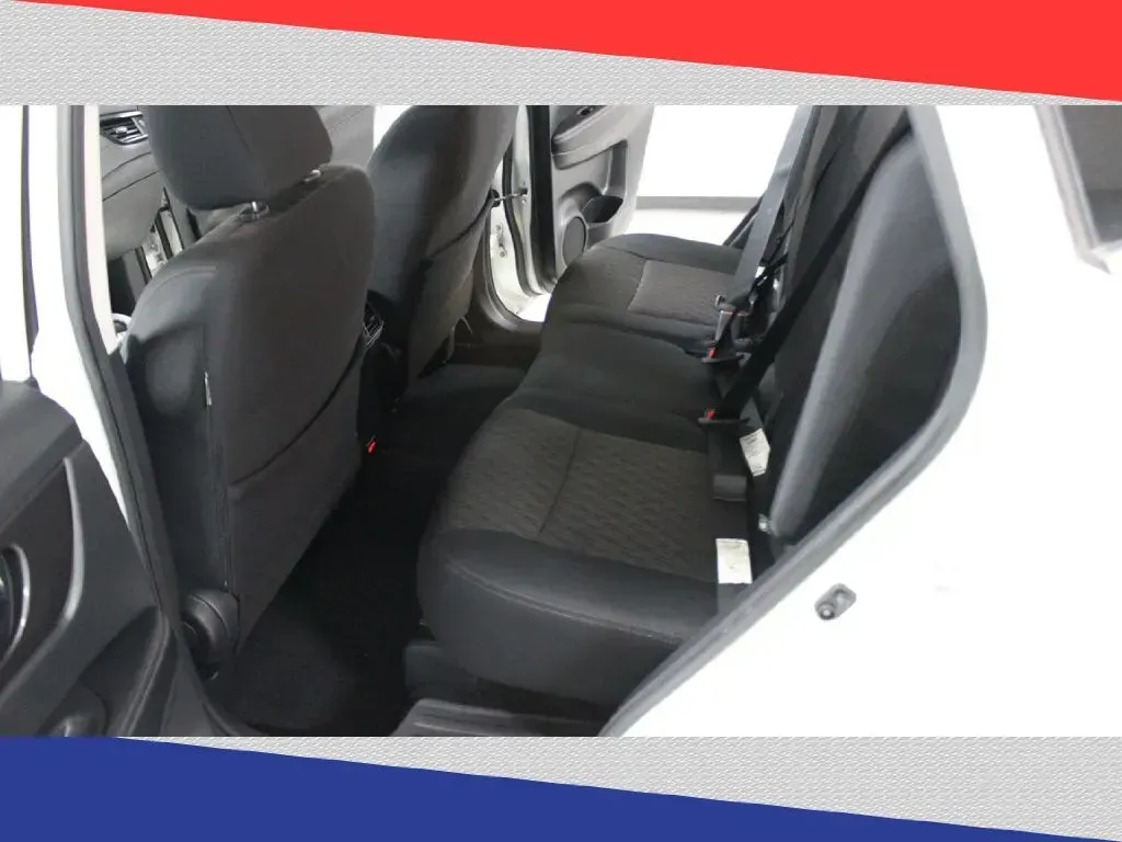 2020 Nissan Rogue SV 2WD (5N1AT2MT2LC) with an 2.5L L4 DOHC 16V engine, CVT transmission, located at 5170 N La Cholla Blvd, Tucson, AZ, 85705, (520) 989-0282, 32.228245, -111.011742 - **Adventure Awaits: Unleash Your Lifestyle with the 2020 Nissan Rogue at Goliath Auto Sales!**<br /> <br /> Are you ready to elevate your everyday driving experience? Whether you're navigating the bustling streets of Tucson or escaping to the scenic landscapes surrounding our vibrant city, the 2020 - Photo#22