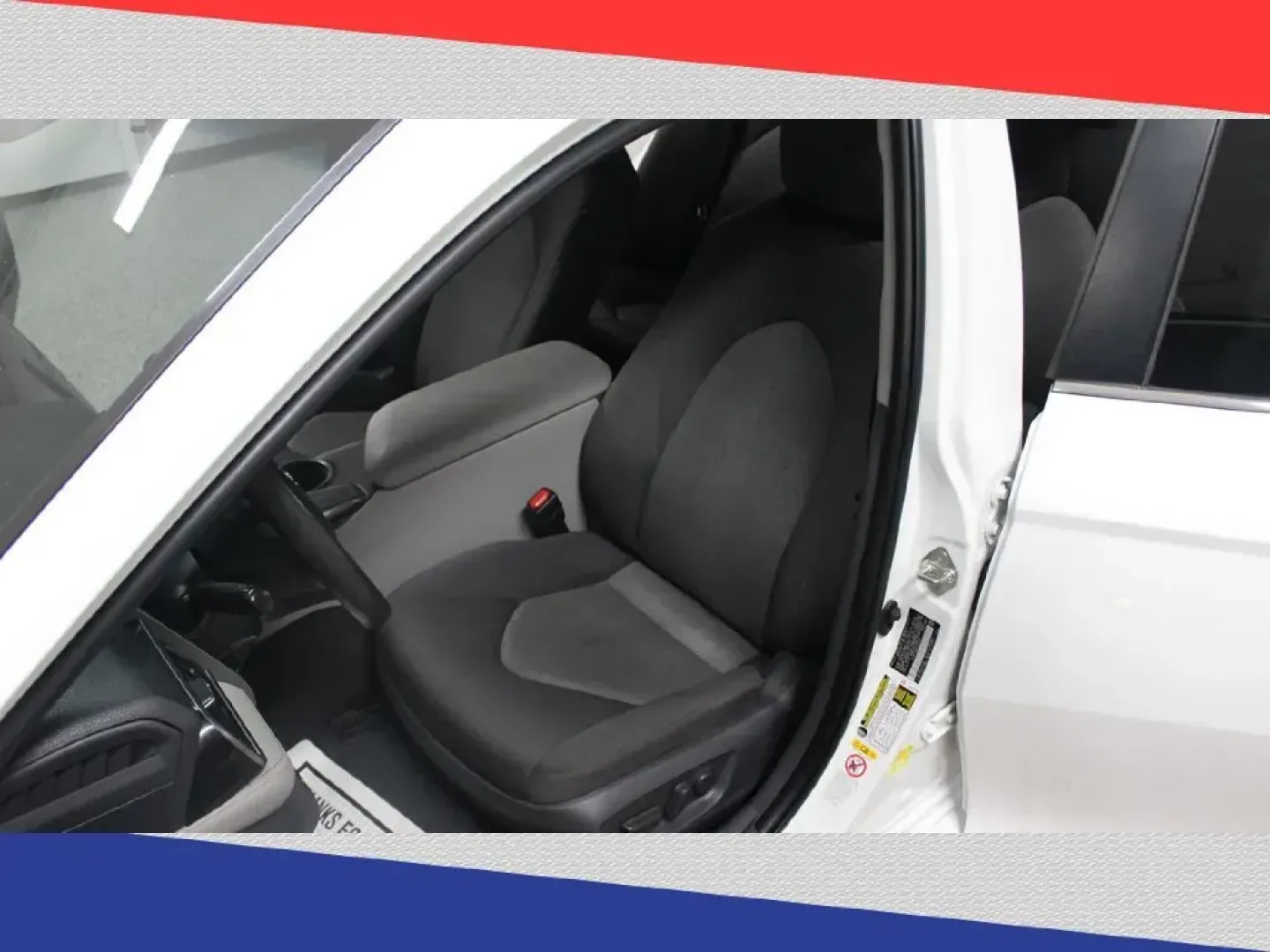 2019 Toyota Camry LE (4T1B11HK5KU) with an 2.5L L4 DOHC 16V engine, 8A transmission, located at 5170 N La Cholla Blvd, Tucson, AZ, 85705, (520) 989-0282, 32.228245, -111.011742 - **Discover Your Next Adventure with the 2019 Toyota Camry LE at Goliath Auto Sales!**<br /> <br /> Are you in search of a reliable vehicle that strikes the perfect balance between comfort and affordability? Look no further than the 2019 Toyota Camry LE, available now at Goliath Auto Sales, your trus - Photo#11