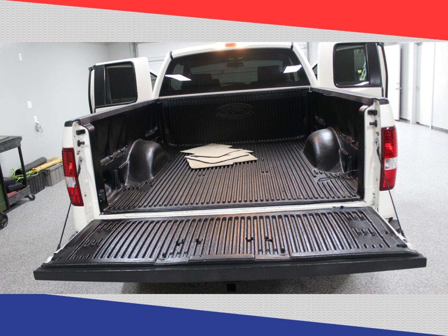 2008 Ford F-150 FX4 SuperCab (1FTPX14V48F) with an 5.4L V8 SOHC 24V FFV engine, 4-Speed Automatic Overdrive transmission, located at 5170 N La Cholla Blvd, Tucson, AZ, 85705, (520) 989-0282, 32.228245, -111.011742 - 2008 Ford F-150 - Photo#22