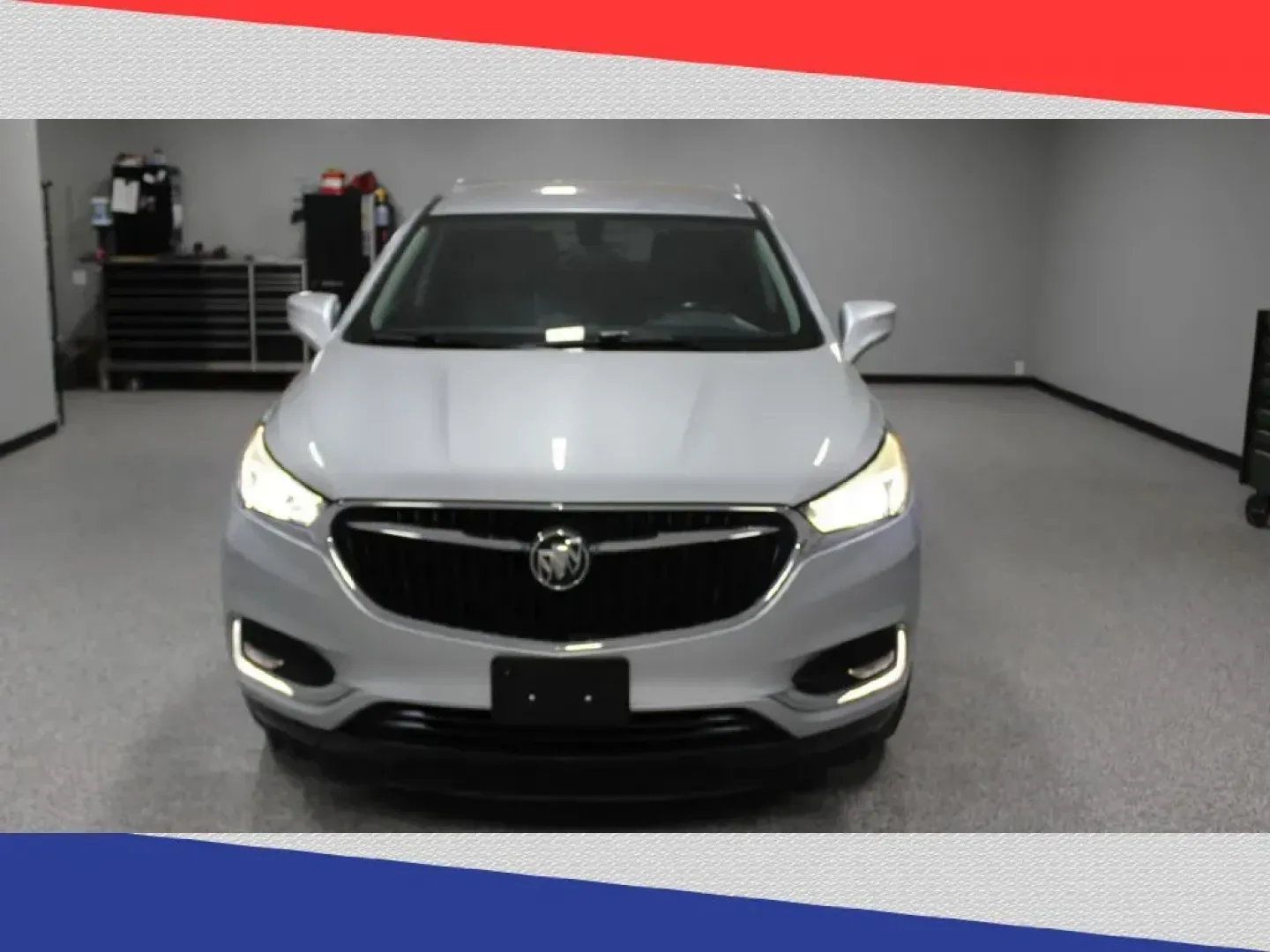 2019 Buick Enclave Essence FWD (5GAERBKW6KJ) with an 3.6L V6 DOHC 24V engine, 9A transmission, located at 5170 N La Cholla Blvd, Tucson, AZ, 85705, (520) 989-0282, 32.228245, -111.011742 - Explore the open road in style and comfort with the 2019 Buick Enclave Essence FWD, perfect for families or those with an active lifestyle! Whether you're planning a weekend getaway with family or commuting daily, this spacious SUV, available at Goliath Auto Sales in Tucson, AZ, is designed to meet - Photo#6