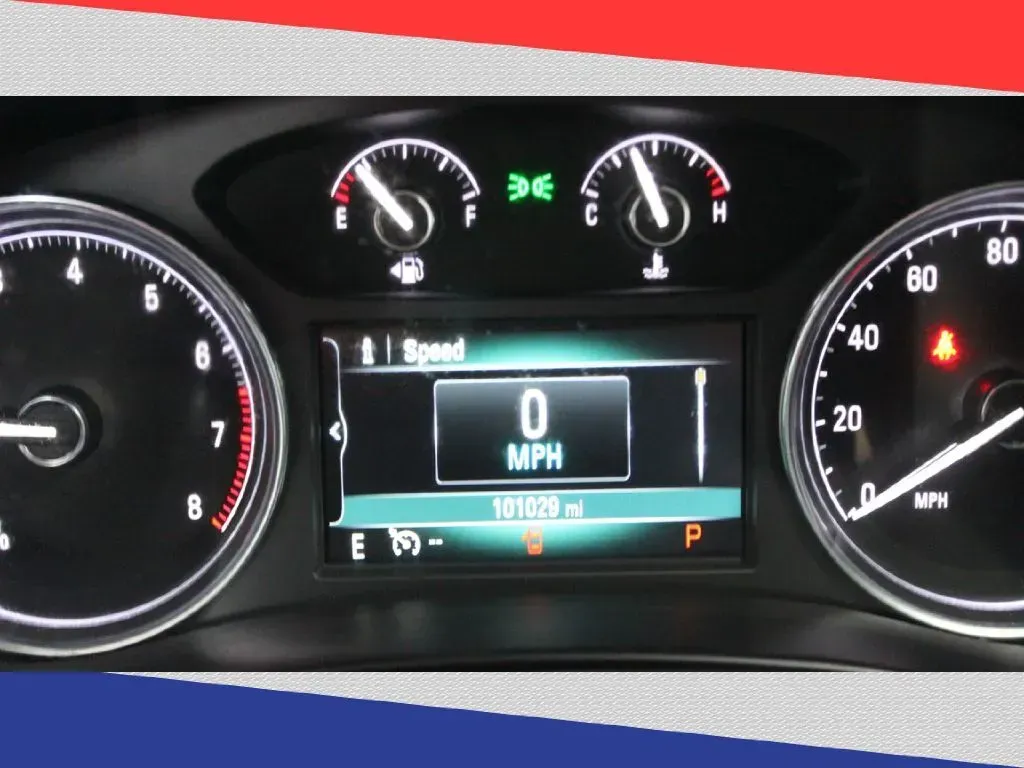 2019 Buick Enclave Essence FWD (5GAERBKW6KJ) with an 3.6L V6 DOHC 24V engine, 9A transmission, located at 5170 N La Cholla Blvd, Tucson, AZ, 85705, (520) 989-0282, 32.228245, -111.011742 - Explore the open road in style and comfort with the 2019 Buick Enclave Essence FWD, perfect for families or those with an active lifestyle! Whether you're planning a weekend getaway with family or commuting daily, this spacious SUV, available at Goliath Auto Sales in Tucson, AZ, is designed to meet - Photo#7