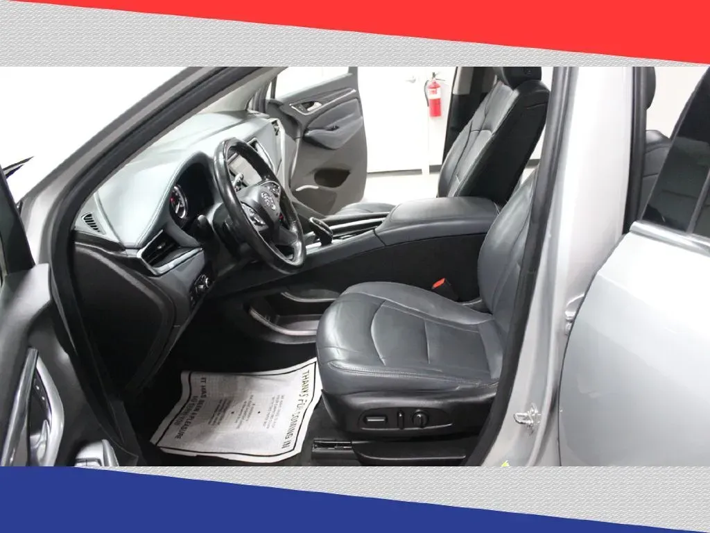 2019 Buick Enclave Essence FWD (5GAERBKW6KJ) with an 3.6L V6 DOHC 24V engine, 9A transmission, located at 5170 N La Cholla Blvd, Tucson, AZ, 85705, (520) 989-0282, 32.228245, -111.011742 - Explore the open road in style and comfort with the 2019 Buick Enclave Essence FWD, perfect for families or those with an active lifestyle! Whether you're planning a weekend getaway with family or commuting daily, this spacious SUV, available at Goliath Auto Sales in Tucson, AZ, is designed to meet - Photo#10