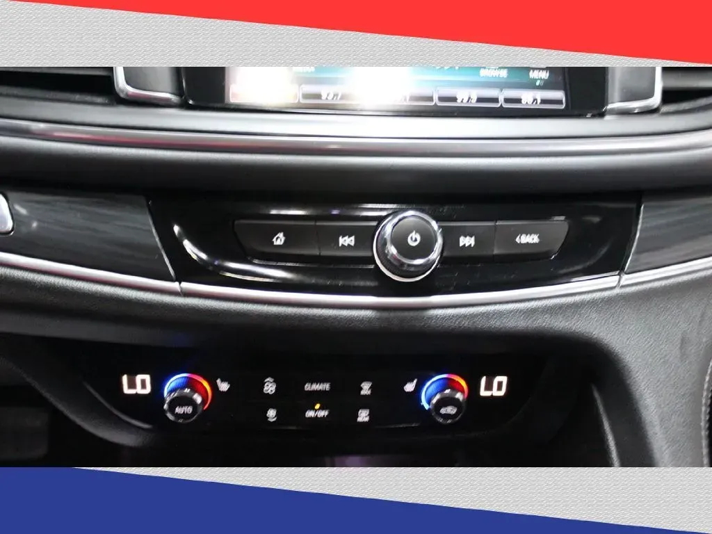 2019 Buick Enclave Essence FWD (5GAERBKW6KJ) with an 3.6L V6 DOHC 24V engine, 9A transmission, located at 5170 N La Cholla Blvd, Tucson, AZ, 85705, (520) 989-0282, 32.228245, -111.011742 - Explore the open road in style and comfort with the 2019 Buick Enclave Essence FWD, perfect for families or those with an active lifestyle! Whether you're planning a weekend getaway with family or commuting daily, this spacious SUV, available at Goliath Auto Sales in Tucson, AZ, is designed to meet - Photo#19