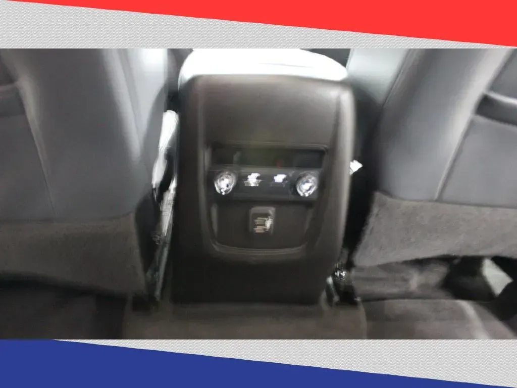 2019 Buick Enclave Essence FWD (5GAERBKW6KJ) with an 3.6L V6 DOHC 24V engine, 9A transmission, located at 5170 N La Cholla Blvd, Tucson, AZ, 85705, (520) 989-0282, 32.228245, -111.011742 - Explore the open road in style and comfort with the 2019 Buick Enclave Essence FWD, perfect for families or those with an active lifestyle! Whether you're planning a weekend getaway with family or commuting daily, this spacious SUV, available at Goliath Auto Sales in Tucson, AZ, is designed to meet - Photo#22