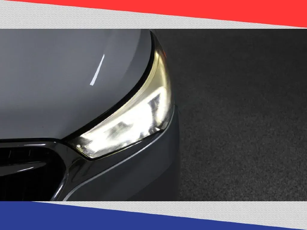 2019 Buick Enclave Essence FWD (5GAERBKW6KJ) with an 3.6L V6 DOHC 24V engine, 9A transmission, located at 5170 N La Cholla Blvd, Tucson, AZ, 85705, (520) 989-0282, 32.228245, -111.011742 - Explore the open road in style and comfort with the 2019 Buick Enclave Essence FWD, perfect for families or those with an active lifestyle! Whether you're planning a weekend getaway with family or commuting daily, this spacious SUV, available at Goliath Auto Sales in Tucson, AZ, is designed to meet - Photo#31