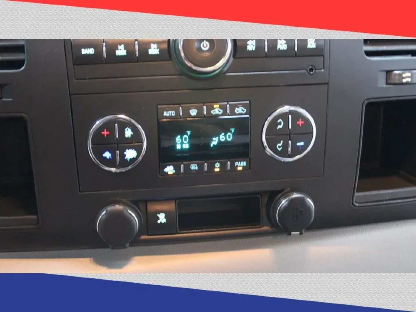 2011 Chevrolet Silverado 1500 LT Crew Cab 2WD (3GCPCSE03BG) with an 5.3L V8 OHV 16V FFV engine, 4-Speed Automatic transmission, located at 5170 N La Cholla Blvd, Tucson, AZ, 85705, (520) 989-0282, 32.228245, -111.011742 - **Unleash Your Adventures with This 2011 Chevrolet Silverado 1500 LT Crew Cab!** <br /> <br /> Are you ready to elevate your driving experience? Whether you're a weekend warrior seeking new adventures or a growing family in need of a spacious and reliable ride, the 2011 Chevrolet Silverado 1500 LT C - Photo#20