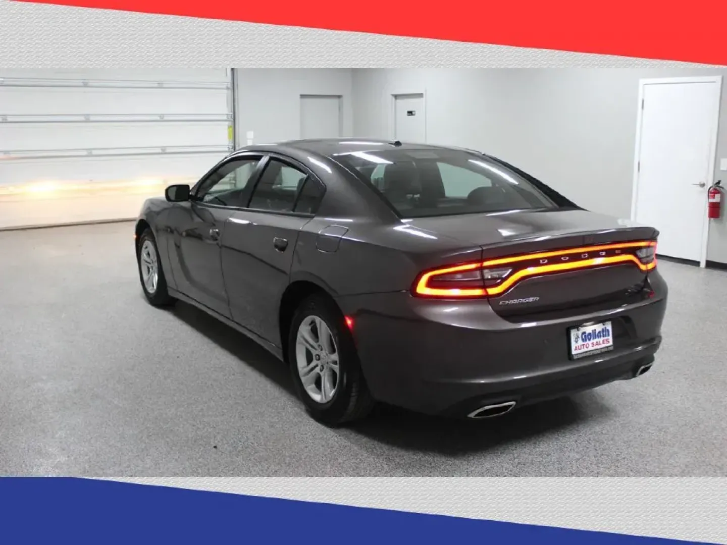 2021 Dodge Charger SXT (2C3CDXBG6MH) with an 3.6L V6 DOHC 24V engine, 8A transmission, located at 5170 N La Cholla Blvd, Tucson, AZ, 85705, (520) 989-0282, 32.228245, -111.011742 - Are you ready to elevate your driving experience with a powerful vehicle that seamlessly blends style, performance, and comfort? Look no further than this stunning 2021 Dodge Charger SXT, a sedan designed for those who demand excitement in every journey. Whether you're commuting to work, running err - Photo#4