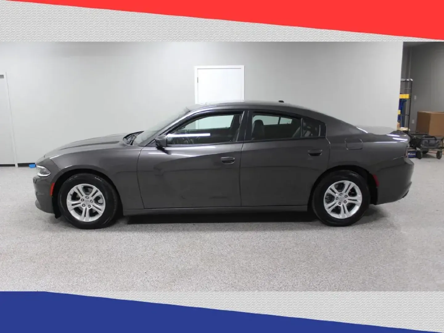 2021 Dodge Charger SXT (2C3CDXBG6MH) with an 3.6L V6 DOHC 24V engine, 8A transmission, located at 5170 N La Cholla Blvd, Tucson, AZ, 85705, (520) 989-0282, 32.228245, -111.011742 - Are you ready to elevate your driving experience with a powerful vehicle that seamlessly blends style, performance, and comfort? Look no further than this stunning 2021 Dodge Charger SXT, a sedan designed for those who demand excitement in every journey. Whether you're commuting to work, running err - Photo#5