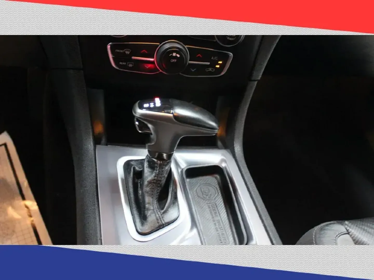 2021 Dodge Charger SXT (2C3CDXBG6MH) with an 3.6L V6 DOHC 24V engine, 8A transmission, located at 5170 N La Cholla Blvd, Tucson, AZ, 85705, (520) 989-0282, 32.228245, -111.011742 - Are you ready to elevate your driving experience with a powerful vehicle that seamlessly blends style, performance, and comfort? Look no further than this stunning 2021 Dodge Charger SXT, a sedan designed for those who demand excitement in every journey. Whether you're commuting to work, running err - Photo#21