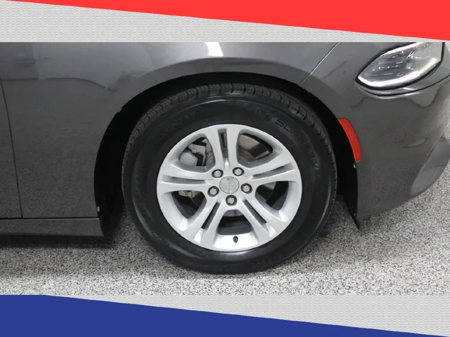 2021 Dodge Charger SXT (2C3CDXBG6MH) with an 3.6L V6 DOHC 24V engine, 8A transmission, located at 5170 N La Cholla Blvd, Tucson, AZ, 85705, (520) 989-0282, 32.228245, -111.011742 - Are you ready to elevate your driving experience with a powerful vehicle that seamlessly blends style, performance, and comfort? Look no further than this stunning 2021 Dodge Charger SXT, a sedan designed for those who demand excitement in every journey. Whether you're commuting to work, running err - Photo#39