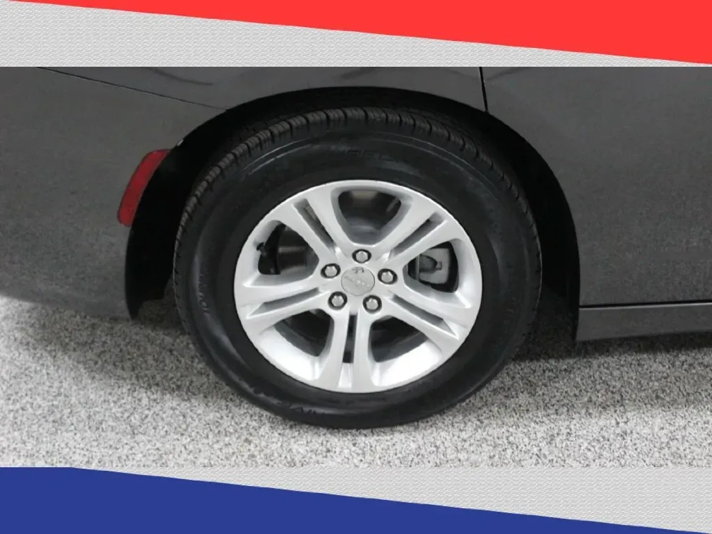 2021 Dodge Charger SXT (2C3CDXBG6MH) with an 3.6L V6 DOHC 24V engine, 8A transmission, located at 5170 N La Cholla Blvd, Tucson, AZ, 85705, (520) 989-0282, 32.228245, -111.011742 - Are you ready to elevate your driving experience with a powerful vehicle that seamlessly blends style, performance, and comfort? Look no further than this stunning 2021 Dodge Charger SXT, a sedan designed for those who demand excitement in every journey. Whether you're commuting to work, running err - Photo#40
