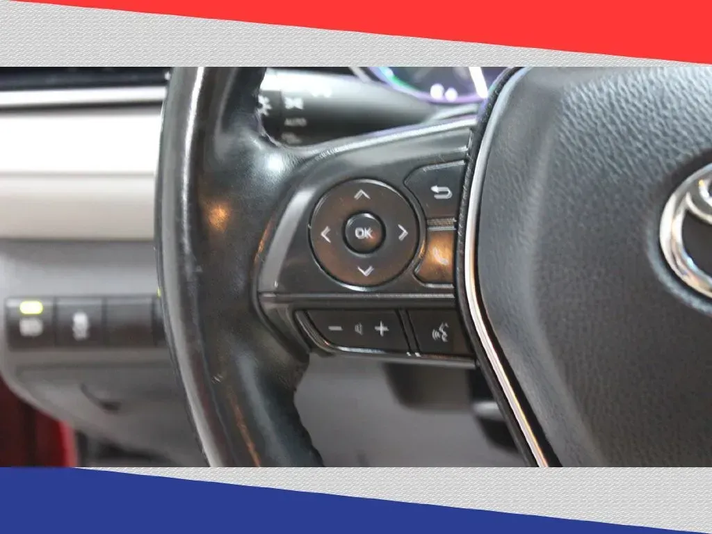 2020 Toyota Camry Hybrid SE (4T1G31AK2LU) with an 2.5L L4 DOHC 16V HYBRID engine, CVT transmission, located at 5170 N La Cholla Blvd, Tucson, AZ, 85705, (520) 989-0282, 32.228245, -111.011742 - **Elevate Your Commute with the 2020 Toyota Camry Hybrid SE at Goliath Auto Sales!**<br /> <br /> Are you ready to enhance your daily drive with a reliable, stylish, and fuel-efficient sedan? Look no further than the stunning 2020 Toyota Camry Hybrid SE available at Goliath Auto Sales, located at 51 - Photo#16