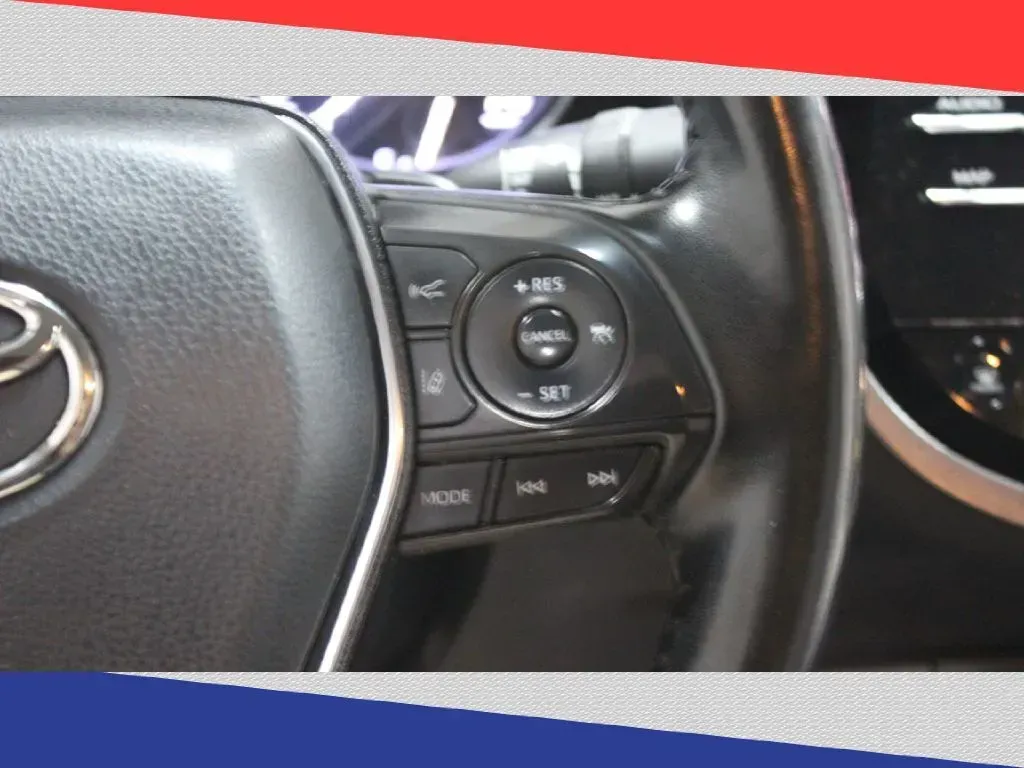 2020 Toyota Camry Hybrid SE (4T1G31AK2LU) with an 2.5L L4 DOHC 16V HYBRID engine, CVT transmission, located at 5170 N La Cholla Blvd, Tucson, AZ, 85705, (520) 989-0282, 32.228245, -111.011742 - **Elevate Your Commute with the 2020 Toyota Camry Hybrid SE at Goliath Auto Sales!**<br /> <br /> Are you ready to enhance your daily drive with a reliable, stylish, and fuel-efficient sedan? Look no further than the stunning 2020 Toyota Camry Hybrid SE available at Goliath Auto Sales, located at 51 - Photo#17