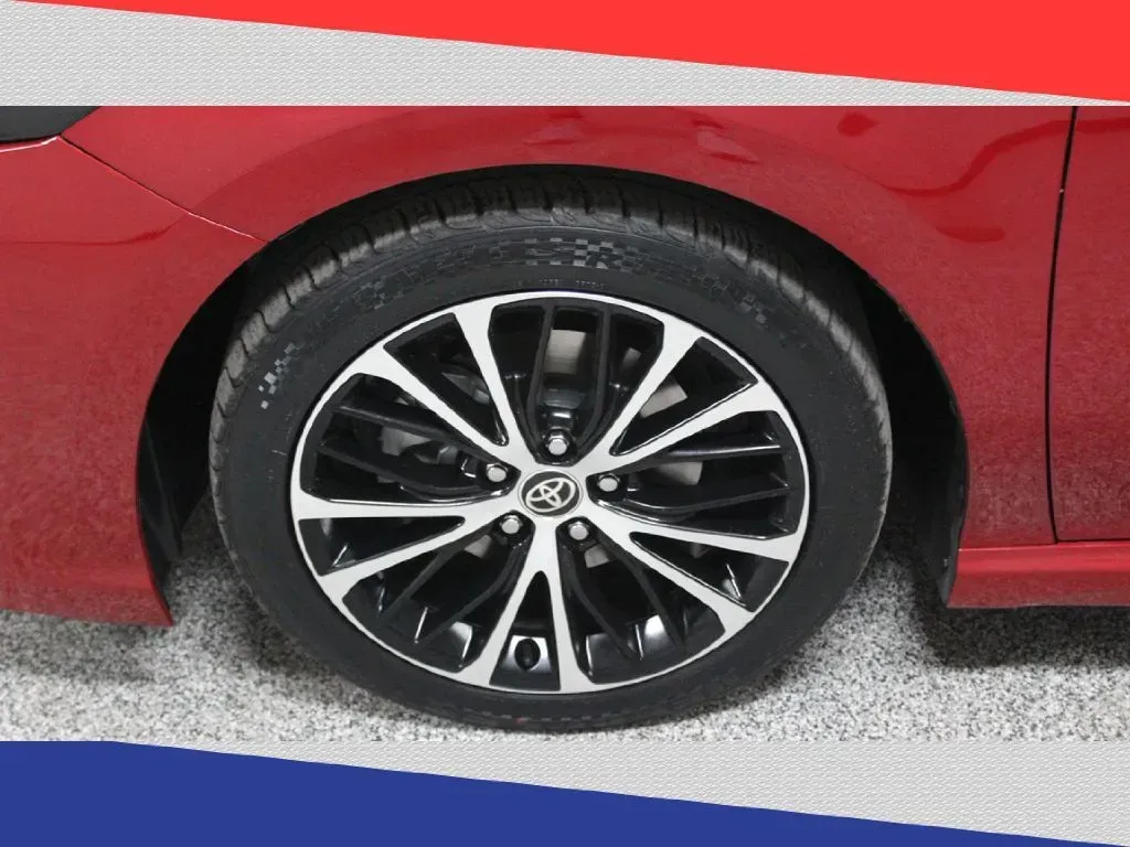 2020 Toyota Camry Hybrid SE (4T1G31AK2LU) with an 2.5L L4 DOHC 16V HYBRID engine, CVT transmission, located at 5170 N La Cholla Blvd, Tucson, AZ, 85705, (520) 989-0282, 32.228245, -111.011742 - **Elevate Your Commute with the 2020 Toyota Camry Hybrid SE at Goliath Auto Sales!**<br /> <br /> Are you ready to enhance your daily drive with a reliable, stylish, and fuel-efficient sedan? Look no further than the stunning 2020 Toyota Camry Hybrid SE available at Goliath Auto Sales, located at 51 - Photo#36