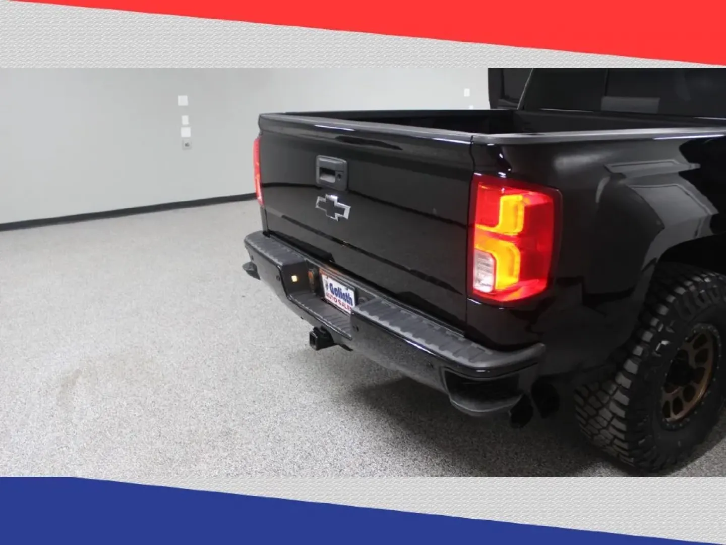 2016 Chevrolet Silverado 1500 LTZ Crew Cab 4WD (3GCUKSEC2GG) with an 5.3L V8 OHV 16V engine, 6A transmission, located at 5170 N La Cholla Blvd, Tucson, AZ, 85705, (520) 989-0282, 32.228245, -111.011742 - **Discover the Ultimate Workhorse: 2016 Chevrolet Silverado 1500 LTZ Crew Cab 4WD at Goliath Auto Sales!**<br /> <br /> Are you in the market for a dependable pickup that effortlessly balances power, comfort, and style? Whether you're hauling gear for weekend adventures, commuting through Tucson's b - Photo#29