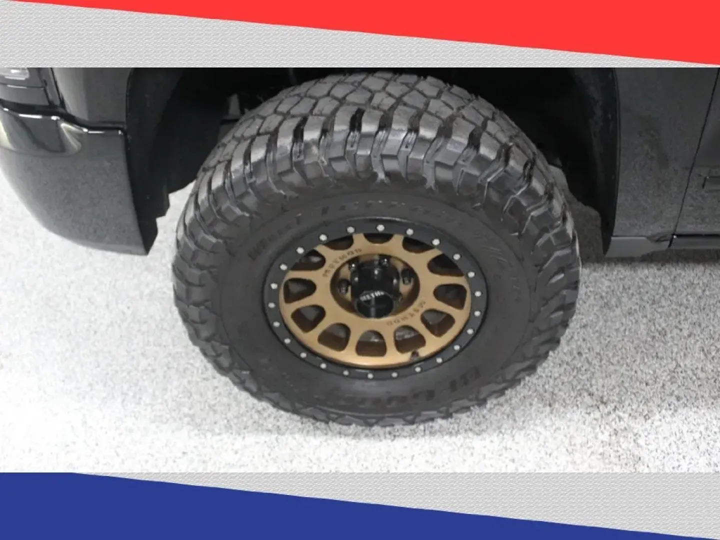 2016 Chevrolet Silverado 1500 LTZ Crew Cab 4WD (3GCUKSEC2GG) with an 5.3L V8 OHV 16V engine, 6A transmission, located at 5170 N La Cholla Blvd, Tucson, AZ, 85705, (520) 989-0282, 32.228245, -111.011742 - **Discover the Ultimate Workhorse: 2016 Chevrolet Silverado 1500 LTZ Crew Cab 4WD at Goliath Auto Sales!**<br /> <br /> Are you in the market for a dependable pickup that effortlessly balances power, comfort, and style? Whether you're hauling gear for weekend adventures, commuting through Tucson's b - Photo#39