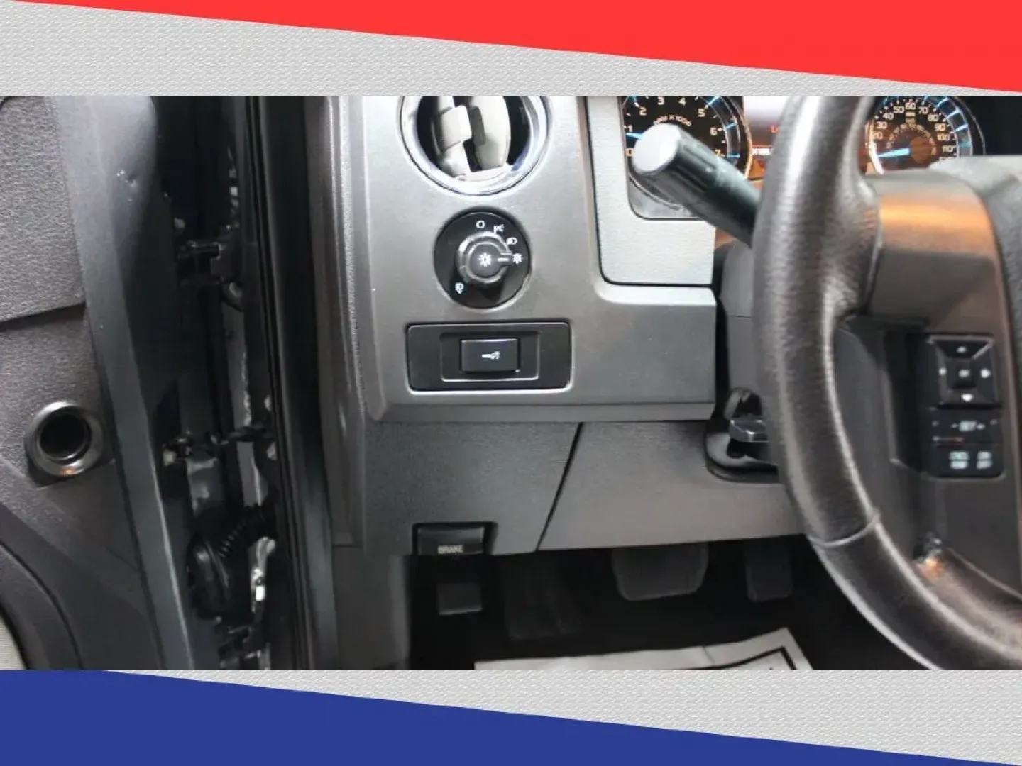 2013 Ford F-150 Platinum SuperCrew 6.5-ft. Bed 2WD (1FTFW1CT1DK) with an 3.5L V6 TURBO engine, 6-Speed Automatic transmission, located at 5170 N La Cholla Blvd, Tucson, AZ, 85705, (520) 989-0282, 32.228245, -111.011742 - **Experience Driving Freedom with the 2013 Ford F-150 Platinum SuperCrew at Goliath Auto Sales**<br /> <br /> Are you ready to elevate your lifestyle with a vehicle that combines rugged capability with luxurious comfort? Look no further than the 2013 Ford F-150 Platinum SuperCrew, available now at G - Photo#14