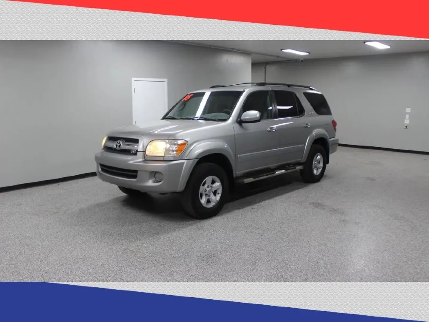 2005 Toyota Sequoia SR5 2WD (5TDZT34A25S) with an 4.7L V8 DOHC 32V engine, 5-Speed Automatic Overdrive transmission, located at 5170 N La Cholla Blvd, Tucson, AZ, 85705, (520) 989-0282, 32.228245, -111.011742 - **Explore the Great Outdoors with the 2005 Toyota Sequoia: Your Family's Adventure Awaits!**<br /> <br /> Are you on the lookout for a versatile vehicle that can accommodate your growing family and enhance your weekend adventures? Look no further than this 2005 Toyota Sequoia SR5! With room for up t - Photo#6