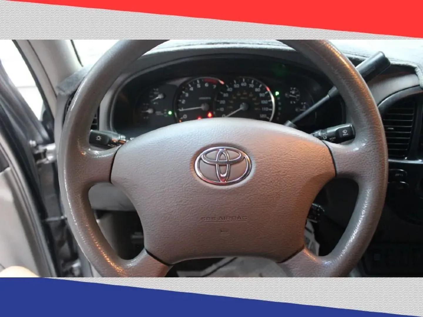 2005 Toyota Sequoia SR5 2WD (5TDZT34A25S) with an 4.7L V8 DOHC 32V engine, 5-Speed Automatic Overdrive transmission, located at 5170 N La Cholla Blvd, Tucson, AZ, 85705, (520) 989-0282, 32.228245, -111.011742 - **Explore the Great Outdoors with the 2005 Toyota Sequoia: Your Family's Adventure Awaits!**<br /> <br /> Are you on the lookout for a versatile vehicle that can accommodate your growing family and enhance your weekend adventures? Look no further than this 2005 Toyota Sequoia SR5! With room for up t - Photo#18