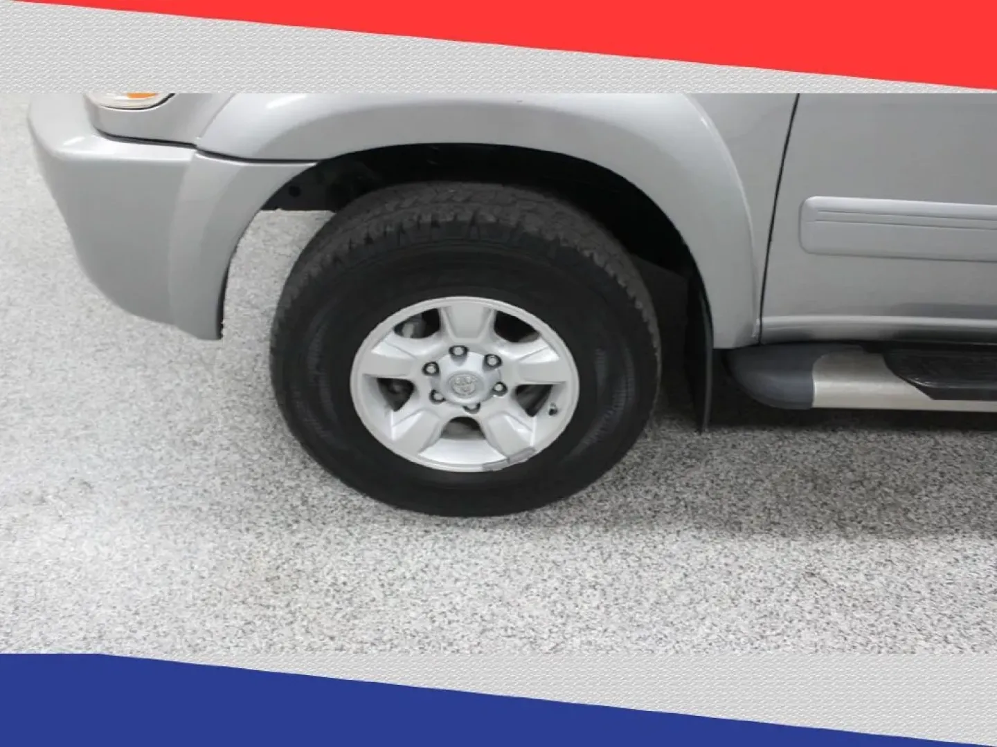 2005 Toyota Sequoia SR5 2WD (5TDZT34A25S) with an 4.7L V8 DOHC 32V engine, 5-Speed Automatic Overdrive transmission, located at 5170 N La Cholla Blvd, Tucson, AZ, 85705, (520) 989-0282, 32.228245, -111.011742 - **Explore the Great Outdoors with the 2005 Toyota Sequoia: Your Family's Adventure Awaits!**<br /> <br /> Are you on the lookout for a versatile vehicle that can accommodate your growing family and enhance your weekend adventures? Look no further than this 2005 Toyota Sequoia SR5! With room for up t - Photo#40