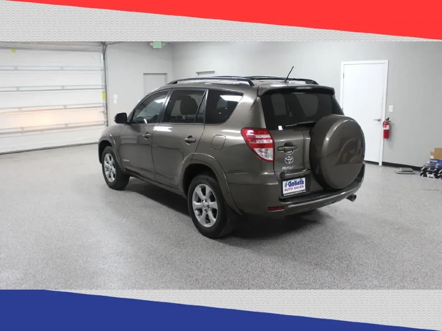 2011 Toyota RAV4 Limited V6 2WD (2T3YK4DV6BW) with an 3.5L V6 DOHC 24V engine, 5-Speed Automatic transmission, located at 5170 N La Cholla Blvd, Tucson, AZ, 85705, (520) 989-0282, 32.228245, -111.011742 - **Elevate Your Adventures with the 2011 Toyota RAV4 from Goliath Auto Sales!**<br /> <br /> Are you in search of an SUV that seamlessly blends style, comfort, and reliability for your daily commutes or weekend getaways? Look no further! At Goliath Auto Sales, located at 5170 N La Cholla Blvd, Tucson - Photo#4