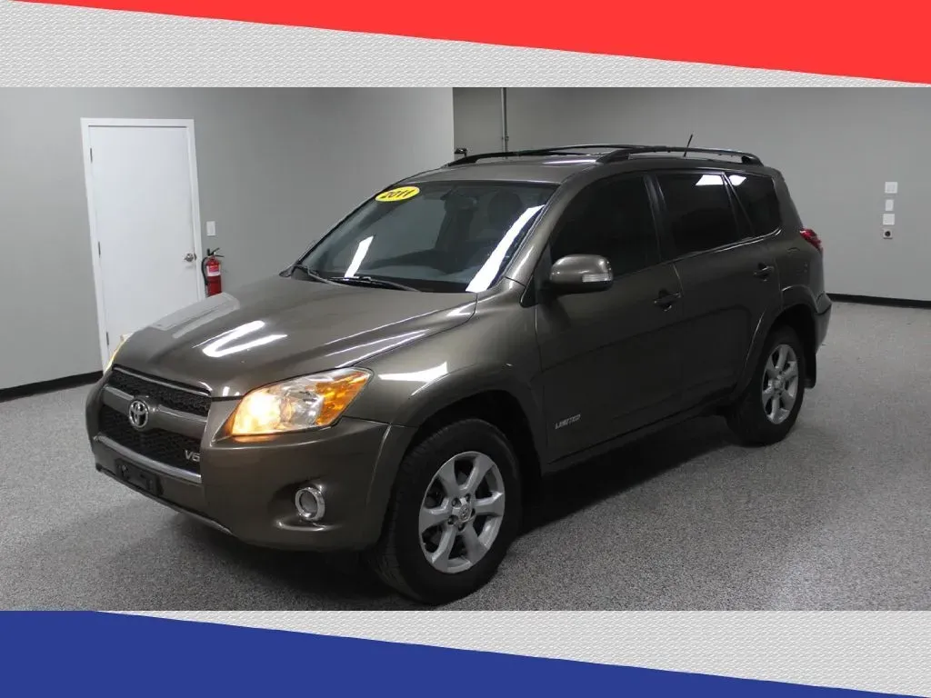 2011 Toyota RAV4 Limited V6 2WD (2T3YK4DV6BW) with an 3.5L V6 DOHC 24V engine, 5-Speed Automatic transmission, located at 5170 N La Cholla Blvd, Tucson, AZ, 85705, (520) 989-0282, 32.228245, -111.011742 - **Elevate Your Adventures with the 2011 Toyota RAV4 from Goliath Auto Sales!**<br /> <br /> Are you in search of an SUV that seamlessly blends style, comfort, and reliability for your daily commutes or weekend getaways? Look no further! At Goliath Auto Sales, located at 5170 N La Cholla Blvd, Tucson - Photo#6