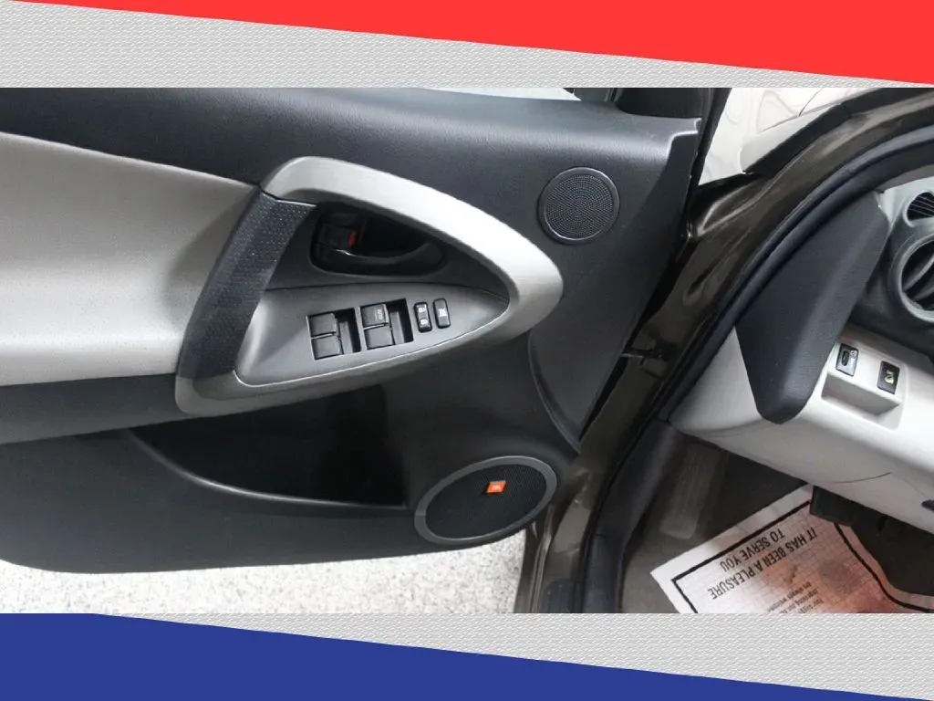 2011 Toyota RAV4 Limited V6 2WD (2T3YK4DV6BW) with an 3.5L V6 DOHC 24V engine, 5-Speed Automatic transmission, located at 5170 N La Cholla Blvd, Tucson, AZ, 85705, (520) 989-0282, 32.228245, -111.011742 - **Elevate Your Adventures with the 2011 Toyota RAV4 from Goliath Auto Sales!**<br /> <br /> Are you in search of an SUV that seamlessly blends style, comfort, and reliability for your daily commutes or weekend getaways? Look no further! At Goliath Auto Sales, located at 5170 N La Cholla Blvd, Tucson - Photo#12