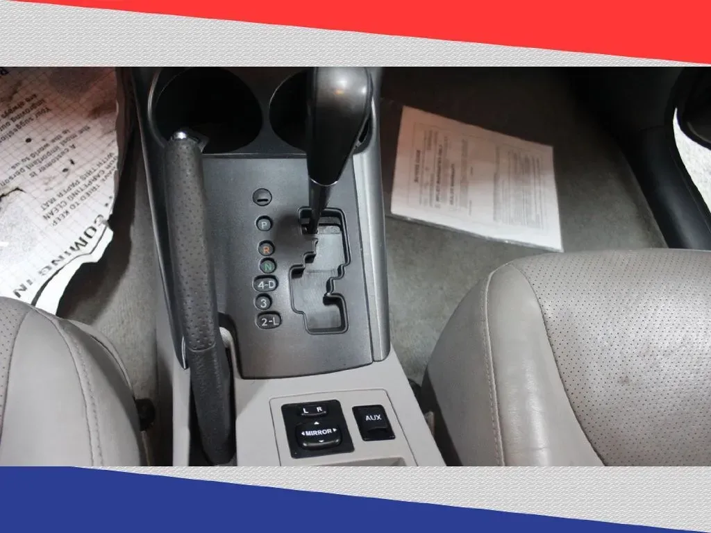 2011 Toyota RAV4 Limited V6 2WD (2T3YK4DV6BW) with an 3.5L V6 DOHC 24V engine, 5-Speed Automatic transmission, located at 5170 N La Cholla Blvd, Tucson, AZ, 85705, (520) 989-0282, 32.228245, -111.011742 - **Elevate Your Adventures with the 2011 Toyota RAV4 from Goliath Auto Sales!**<br /> <br /> Are you in search of an SUV that seamlessly blends style, comfort, and reliability for your daily commutes or weekend getaways? Look no further! At Goliath Auto Sales, located at 5170 N La Cholla Blvd, Tucson - Photo#21