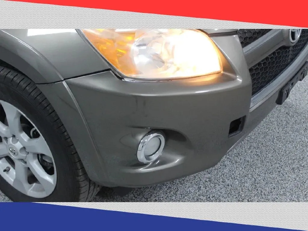 2011 Toyota RAV4 Limited V6 2WD (2T3YK4DV6BW) with an 3.5L V6 DOHC 24V engine, 5-Speed Automatic transmission, located at 5170 N La Cholla Blvd, Tucson, AZ, 85705, (520) 989-0282, 32.228245, -111.011742 - **Elevate Your Adventures with the 2011 Toyota RAV4 from Goliath Auto Sales!**<br /> <br /> Are you in search of an SUV that seamlessly blends style, comfort, and reliability for your daily commutes or weekend getaways? Look no further! At Goliath Auto Sales, located at 5170 N La Cholla Blvd, Tucson - Photo#33