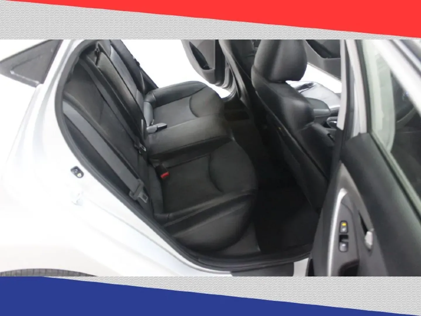 2012 Hyundai Elantra GLS A/T (KMHDH4AE0CU) with an 1.8L L4 DOHC 16V engine, 6-Speed Automatic transmission, located at 5170 N La Cholla Blvd, Tucson, AZ, 85705, (520) 989-0282, 32.228245, -111.011742 - Searching for a reliable sedan that fits seamlessly into your daily routine? Look no further than this 2012 Hyundai Elantra, available now at Goliath Auto Sales in Tucson, AZ. This pre-owned gem is perfect for those who value comfort, efficiency, and practicality-ideal for long commutes or weekend a - Photo#30