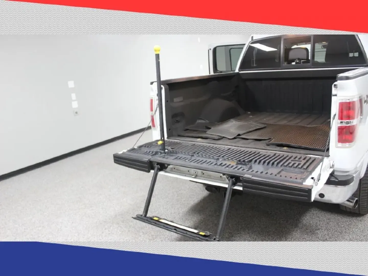 2012 Ford F-150 FX4 SuperCrew 5.5-ft. Bed 4WD (1FTFW1ET4CK) with an 3.5L V6 TURBO engine, 6-Speed Automatic transmission, located at 5170 N La Cholla Blvd, Tucson, AZ, 85705, (520) 989-0282, 32.228245, -111.011742 - **Unleash Your Adventurous Spirit with the 2012 Ford F-150 Crew Cab Pickup - Perfect for Tucson's Rugged Terrain!**<br /> <br /> Are you ready to elevate your adventures? Whether you're hauling gear for an exciting weekend getaway or navigating the bustling streets of Tucson, the 2012 Ford F-150 Cre - Photo#27