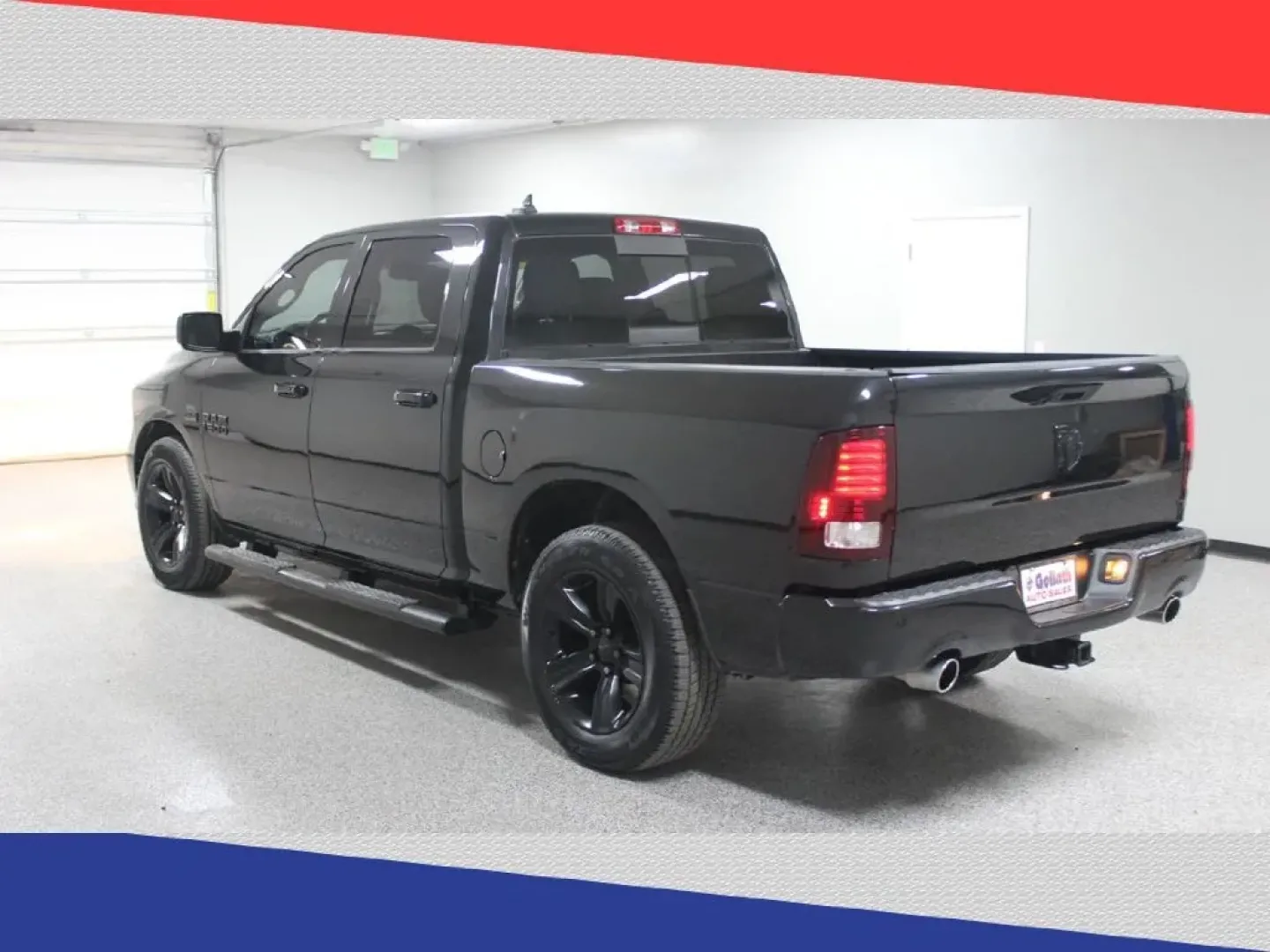 2016 Ram 1500 Sport Crew Cab SWB 2WD (1C6RR6MT8GS) with an 5.7L V8 OHV 16V engine, 6A transmission, located at 5170 N La Cholla Blvd, Tucson, AZ, 85705, (520) 989-0282, 32.228245, -111.011742 - **Unleash Your Adventurous Spirit with the 2016 Ram 1500 Crew Cab Pickup!**<br /> <br /> Are you ready to elevate your lifestyle? Whether you've got a growing family or crave weekend getaways, the 2016 Ram 1500 Crew Cab Pickup is your ticket to adventure! This versatile and powerful truck is perfect - Photo#4