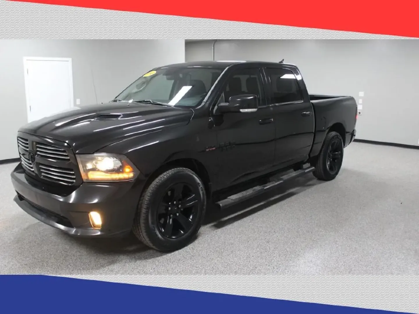 2016 Ram 1500 Sport Crew Cab SWB 2WD (1C6RR6MT8GS) with an 5.7L V8 OHV 16V engine, 6A transmission, located at 5170 N La Cholla Blvd, Tucson, AZ, 85705, (520) 989-0282, 32.228245, -111.011742 - **Unleash Your Adventurous Spirit with the 2016 Ram 1500 Crew Cab Pickup!**<br /> <br /> Are you ready to elevate your lifestyle? Whether you've got a growing family or crave weekend getaways, the 2016 Ram 1500 Crew Cab Pickup is your ticket to adventure! This versatile and powerful truck is perfect - Photo#6