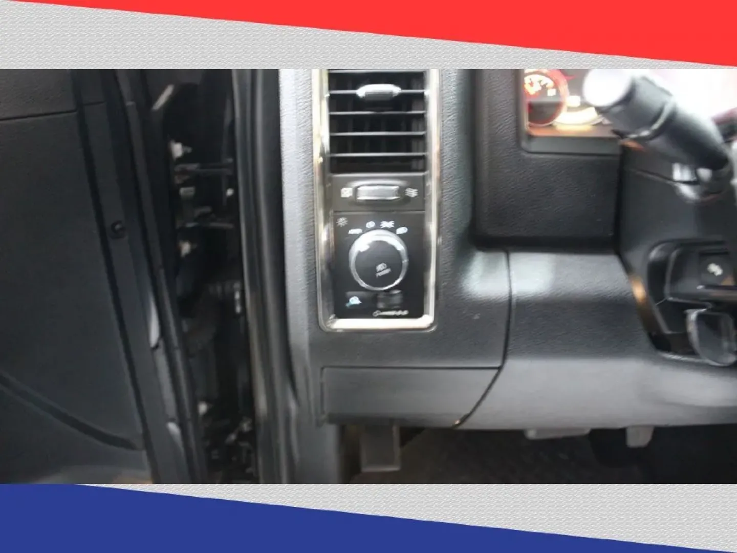 2016 Ram 1500 Sport Crew Cab SWB 2WD (1C6RR6MT8GS) with an 5.7L V8 OHV 16V engine, 6A transmission, located at 5170 N La Cholla Blvd, Tucson, AZ, 85705, (520) 989-0282, 32.228245, -111.011742 - **Unleash Your Adventurous Spirit with the 2016 Ram 1500 Crew Cab Pickup!**<br /> <br /> Are you ready to elevate your lifestyle? Whether you've got a growing family or crave weekend getaways, the 2016 Ram 1500 Crew Cab Pickup is your ticket to adventure! This versatile and powerful truck is perfect - Photo#13