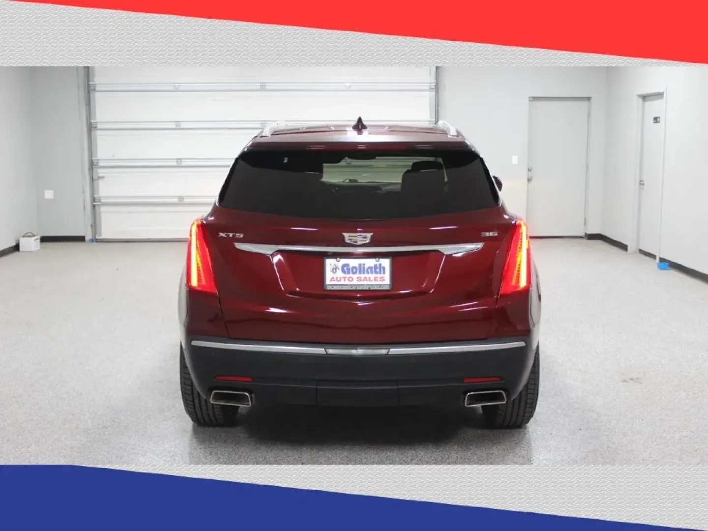 2017 Cadillac XT5 Luxury (1GYKNBRS2HZ) with an 3.6L V6 DOHC 24V engine, 8A transmission, located at 5170 N La Cholla Blvd, Tucson, AZ, 85705, (520) 989-0282, 32.228245, -111.011742 - **Elevate Your Lifestyle with This 2017 Cadillac XT5 SUV The Perfect Blend of Luxury and Utility!**<br /> <br /> Are you looking for a vehicle that seamlessly balances luxury with practicality? The 2017 Cadillac XT5 is the ideal choice for those who crave a sophisticated driving experience while en - Photo#3