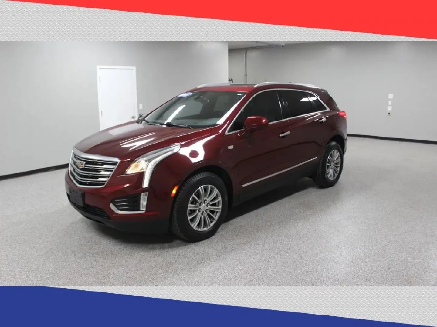 2017 Cadillac XT5 Luxury (1GYKNBRS2HZ) with an 3.6L V6 DOHC 24V engine, 8A transmission, located at 5170 N La Cholla Blvd, Tucson, AZ, 85705, (520) 989-0282, 32.228245, -111.011742 - **Elevate Your Lifestyle with This 2017 Cadillac XT5 SUV The Perfect Blend of Luxury and Utility!**<br /> <br /> Are you looking for a vehicle that seamlessly balances luxury with practicality? The 2017 Cadillac XT5 is the ideal choice for those who crave a sophisticated driving experience while en - Photo#6