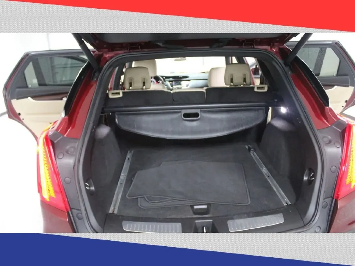 2017 Cadillac XT5 Luxury (1GYKNBRS2HZ) with an 3.6L V6 DOHC 24V engine, 8A transmission, located at 5170 N La Cholla Blvd, Tucson, AZ, 85705, (520) 989-0282, 32.228245, -111.011742 - **Elevate Your Lifestyle with This 2017 Cadillac XT5 SUV The Perfect Blend of Luxury and Utility!**<br /> <br /> Are you looking for a vehicle that seamlessly balances luxury with practicality? The 2017 Cadillac XT5 is the ideal choice for those who crave a sophisticated driving experience while en - Photo#28