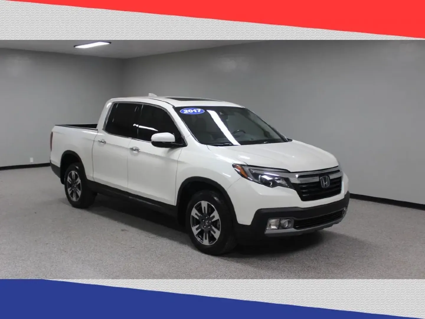 2017 Honda Ridgeline RTL-E AWD (5FPYK3F70HB) with an 3.5L V6 SOHC 24V engine, 6A transmission, located at 5170 N La Cholla Blvd, Tucson, AZ, 85705, (520) 989-0282, 32.228245, -111.011742 - **Unleash Your Adventures with the 2017 Honda Ridgeline!** <br /> <br /> Are you searching for the perfect vehicle to tackle your weekend projects and family adventures? Look no further than this stunning 2017 Honda Ridgeline, available now at Goliath Auto Sales in Tucson, AZ. This powerful yet comf - Photo#0