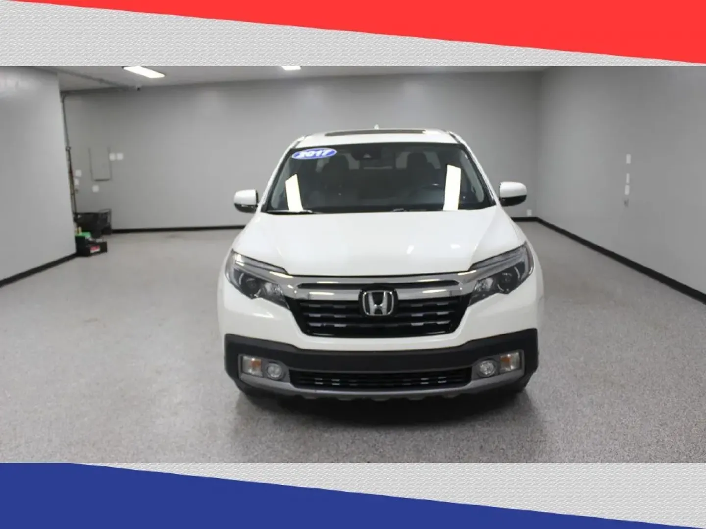 2017 Honda Ridgeline RTL-E AWD (5FPYK3F70HB) with an 3.5L V6 SOHC 24V engine, 6A transmission, located at 5170 N La Cholla Blvd, Tucson, AZ, 85705, (520) 989-0282, 32.228245, -111.011742 - **Unleash Your Adventures with the 2017 Honda Ridgeline!** <br /> <br /> Are you searching for the perfect vehicle to tackle your weekend projects and family adventures? Look no further than this stunning 2017 Honda Ridgeline, available now at Goliath Auto Sales in Tucson, AZ. This powerful yet comf - Photo#7