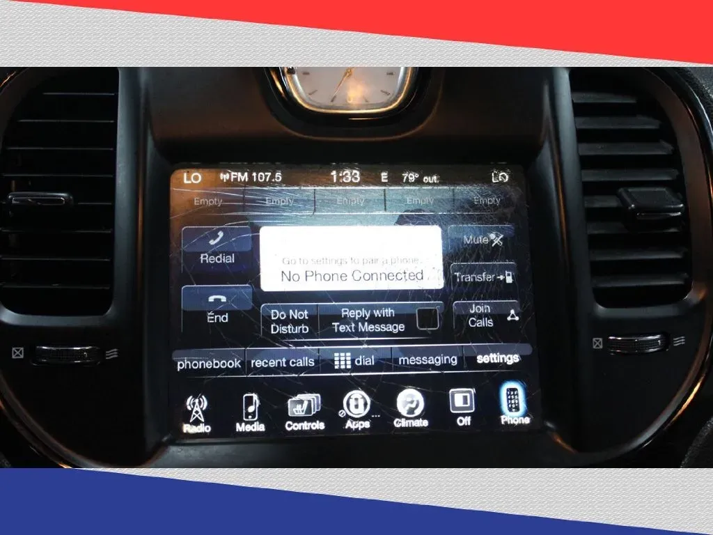 2016 Chrysler 300 S V6 RWD (2C3CCABG8GH) with an 3.6L V6 DOHC 24V engine, 8A transmission, located at 5170 N La Cholla Blvd, Tucson, AZ, 85705, (520) 989-0282, 32.228245, -111.011742 - **Unleash Your Drive with the 2016 Chrysler 300 Ideal for Stylish Commuters and Weekend Adventurers!**<br /> <br /> Are you ready to elevate your daily commute while making a bold statement on the roads? Look no further than this stunning 2016 Chrysler 300! With its sleek gray exterior and luxuriou - Photo#18