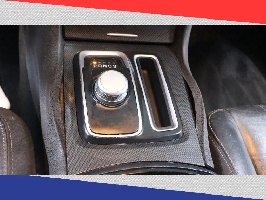 2016 Chrysler 300 S V6 RWD (2C3CCABG8GH) with an 3.6L V6 DOHC 24V engine, 8A transmission, located at 5170 N La Cholla Blvd, Tucson, AZ, 85705, (520) 989-0282, 32.228245, -111.011742 - **Unleash Your Drive with the 2016 Chrysler 300 Ideal for Stylish Commuters and Weekend Adventurers!**<br /> <br /> Are you ready to elevate your daily commute while making a bold statement on the roads? Look no further than this stunning 2016 Chrysler 300! With its sleek gray exterior and luxuriou - Photo#20