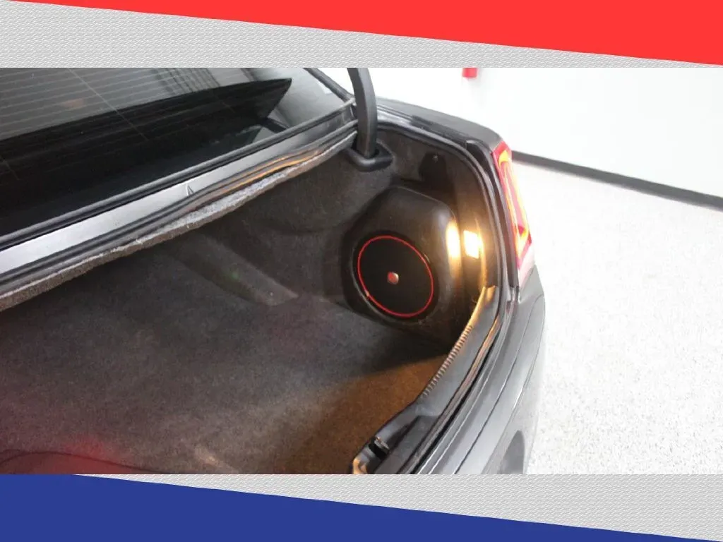 2016 Chrysler 300 S V6 RWD (2C3CCABG8GH) with an 3.6L V6 DOHC 24V engine, 8A transmission, located at 5170 N La Cholla Blvd, Tucson, AZ, 85705, (520) 989-0282, 32.228245, -111.011742 - **Unleash Your Drive with the 2016 Chrysler 300 Ideal for Stylish Commuters and Weekend Adventurers!**<br /> <br /> Are you ready to elevate your daily commute while making a bold statement on the roads? Look no further than this stunning 2016 Chrysler 300! With its sleek gray exterior and luxuriou - Photo#23