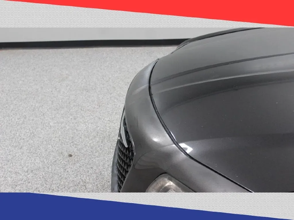 2016 Chrysler 300 S V6 RWD (2C3CCABG8GH) with an 3.6L V6 DOHC 24V engine, 8A transmission, located at 5170 N La Cholla Blvd, Tucson, AZ, 85705, (520) 989-0282, 32.228245, -111.011742 - **Unleash Your Drive with the 2016 Chrysler 300 Ideal for Stylish Commuters and Weekend Adventurers!**<br /> <br /> Are you ready to elevate your daily commute while making a bold statement on the roads? Look no further than this stunning 2016 Chrysler 300! With its sleek gray exterior and luxuriou - Photo#28