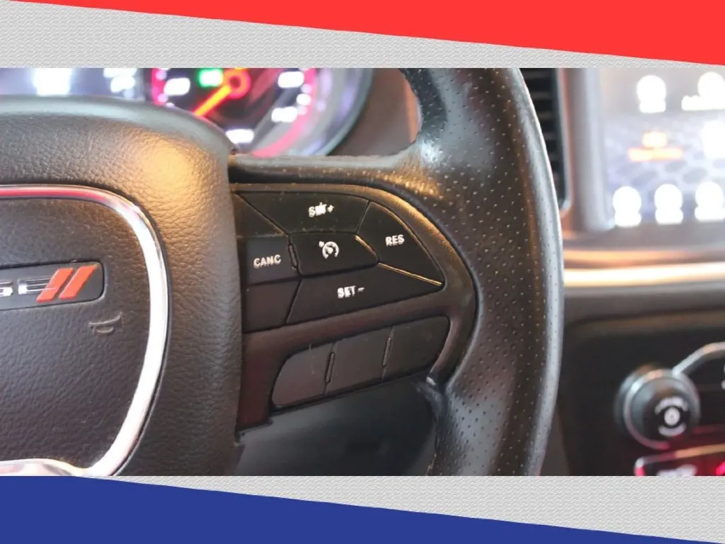 2017 Dodge Charger SXT (2C3CDXHG1HH) with an 3.6L V6 DOHC 24V engine, 8A transmission, located at 5170 N La Cholla Blvd, Tucson, AZ, 85705, (520) 989-0282, 32.228245, -111.011742 - **Unleash Your Drive with the 2017 Dodge Charger at Goliath Auto Sales!** <br /> <br /> Are you ready to elevate your daily commute or weekend adventures? The 2017 Dodge Charger, now available at Goliath Auto Sales, is perfect for anyone who values style, comfort, and performance. With its sleek des - Photo#17