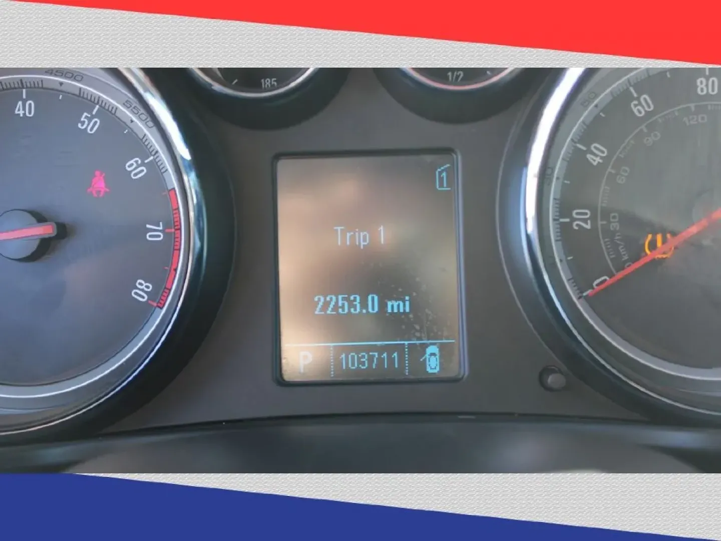 2011 Buick Regal CXL - 6XL (W04GU5GC6B1) with an 2.4L L4 DOHC 16V engine, 6-Speed Automatic transmission, located at 5170 N La Cholla Blvd, Tucson, AZ, 85705, (520) 989-0282, 32.228245, -111.011742 - Are you ready to elevate your daily commute or weekend adventures? The 2011 Buick Regal, available at Goliath Auto Sales, is the perfect blend of style, comfort, and performance that caters to the needs of budget-conscious buyers and growing families alike. Whether you're navigating the bustling str - Photo#9