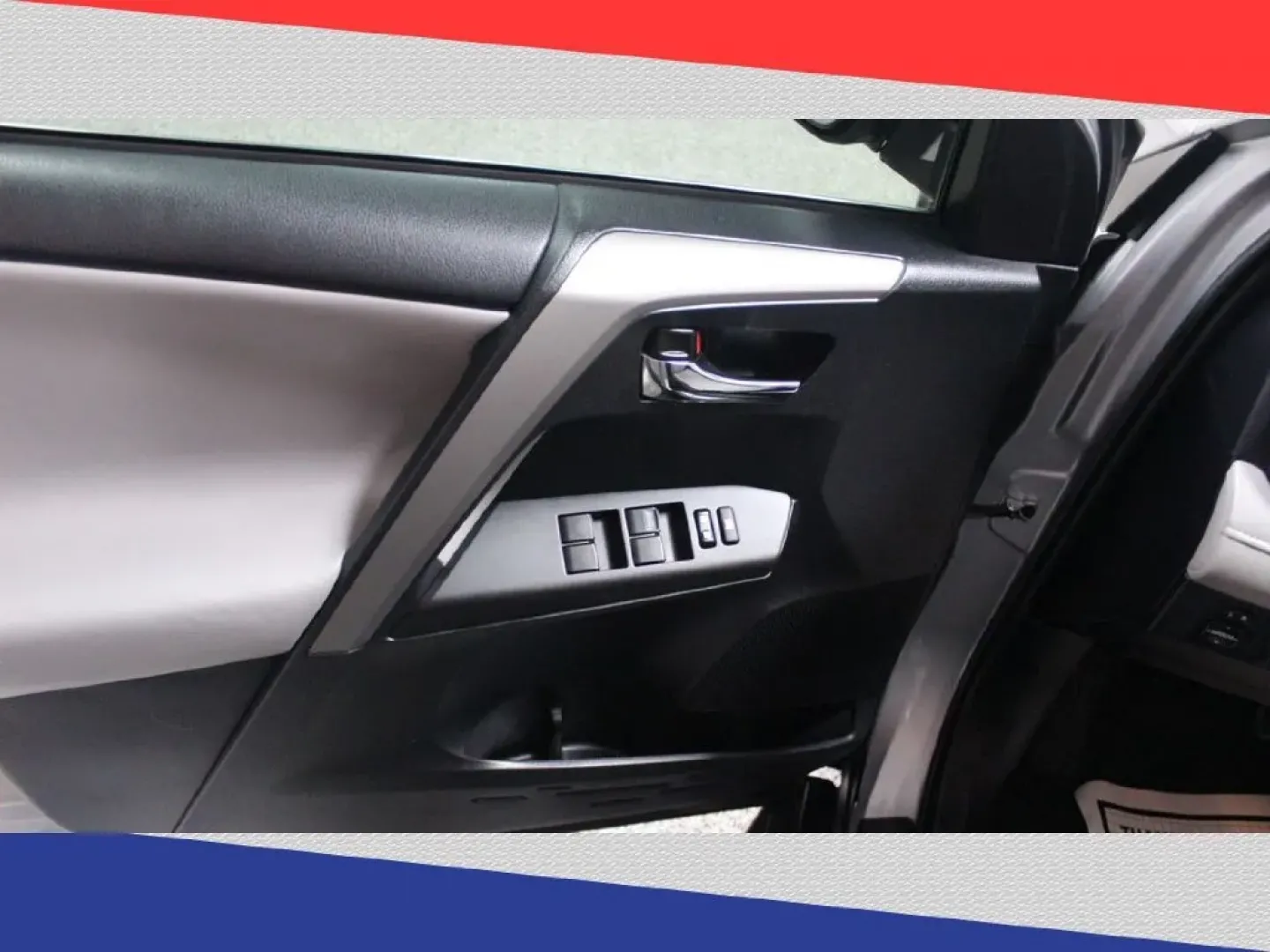 2017 Toyota RAV4 XLE FWD (2T3WFREV2HW) with an 2.5L L4 DOHC 16V engine, 6A transmission, located at 5170 N La Cholla Blvd, Tucson, AZ, 85705, (520) 989-0282, 32.228245, -111.011742 - Are you ready for new adventures on the open road? The 2017 Toyota RAV4 is your perfect companion for weekend escapes, family outings, and daily commutes around Tucson, AZ. This versatile and spacious SUV is designed to make every journey enjoyable, whether you're heading to the Tucson Botanical Gar - Photo#12