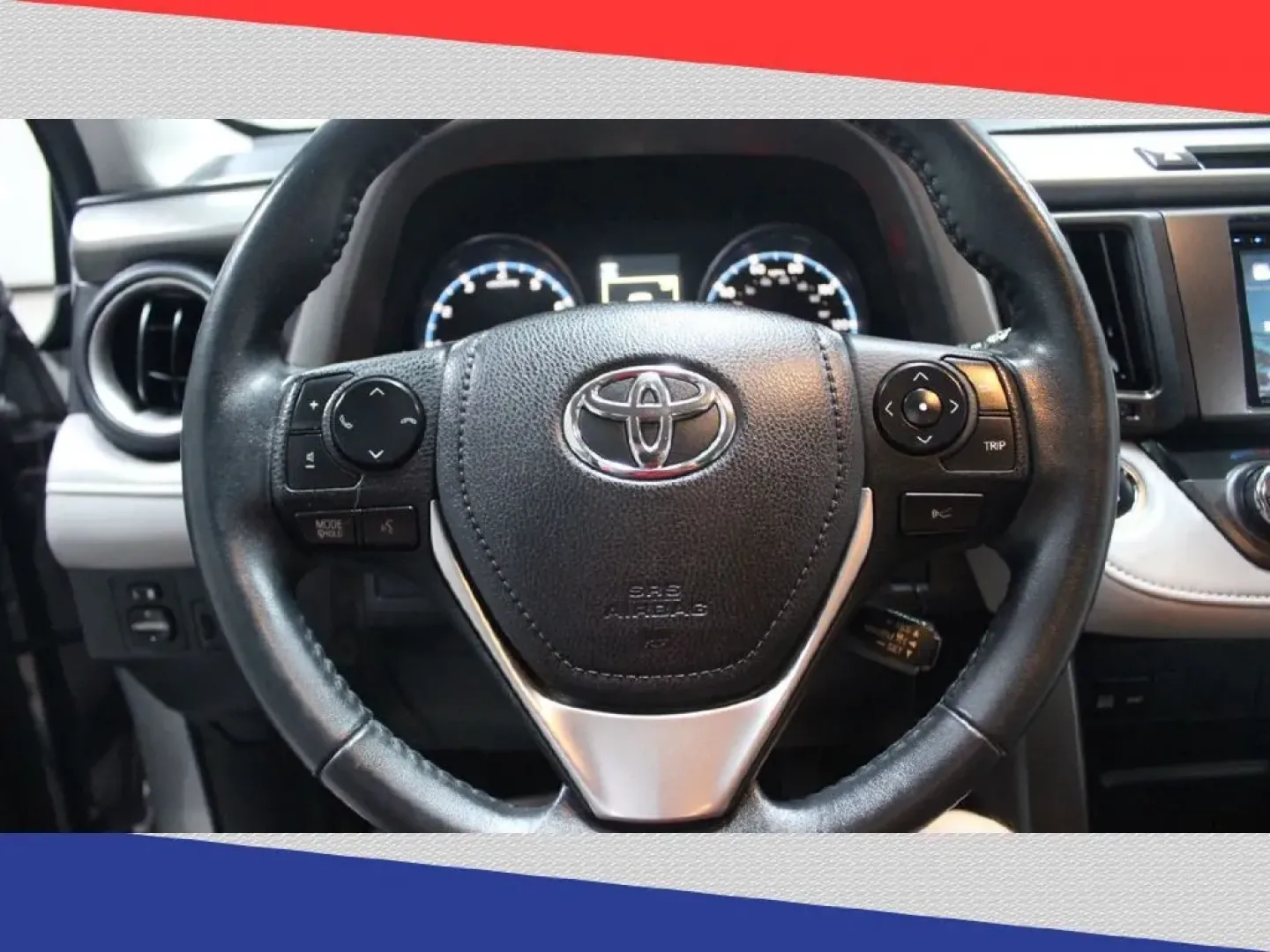2017 Toyota RAV4 XLE FWD (2T3WFREV2HW) with an 2.5L L4 DOHC 16V engine, 6A transmission, located at 5170 N La Cholla Blvd, Tucson, AZ, 85705, (520) 989-0282, 32.228245, -111.011742 - Are you ready for new adventures on the open road? The 2017 Toyota RAV4 is your perfect companion for weekend escapes, family outings, and daily commutes around Tucson, AZ. This versatile and spacious SUV is designed to make every journey enjoyable, whether you're heading to the Tucson Botanical Gar - Photo#14